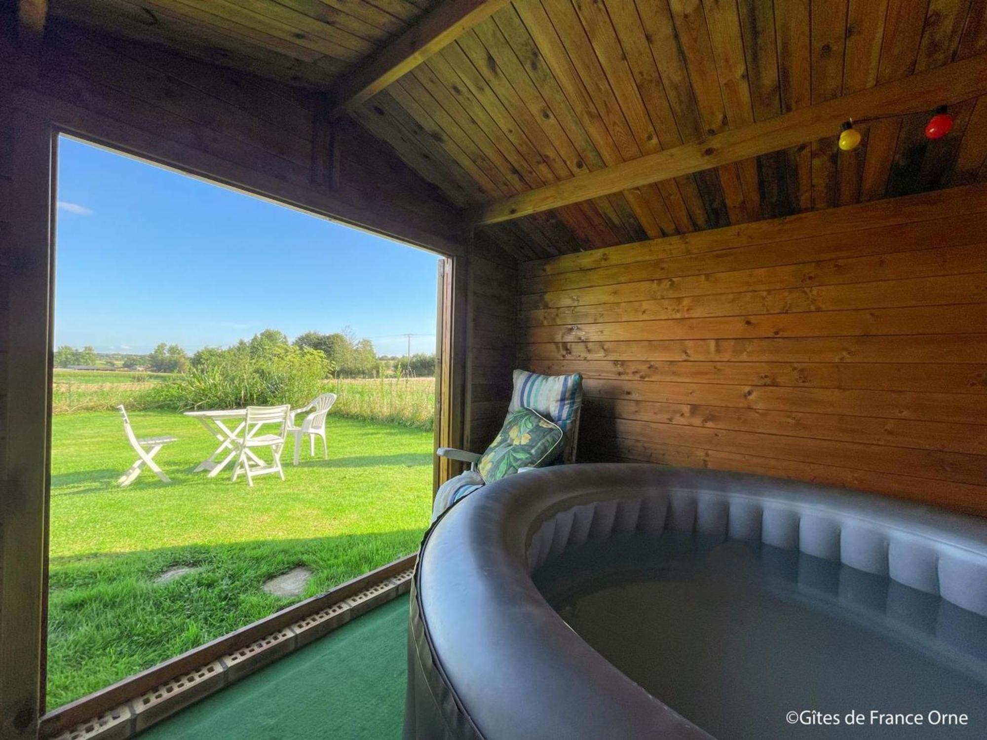 Gîte L'Épinay-le-Comte, 2 pièces, 2 personnes - FR-1-497-101 Extérieur photo